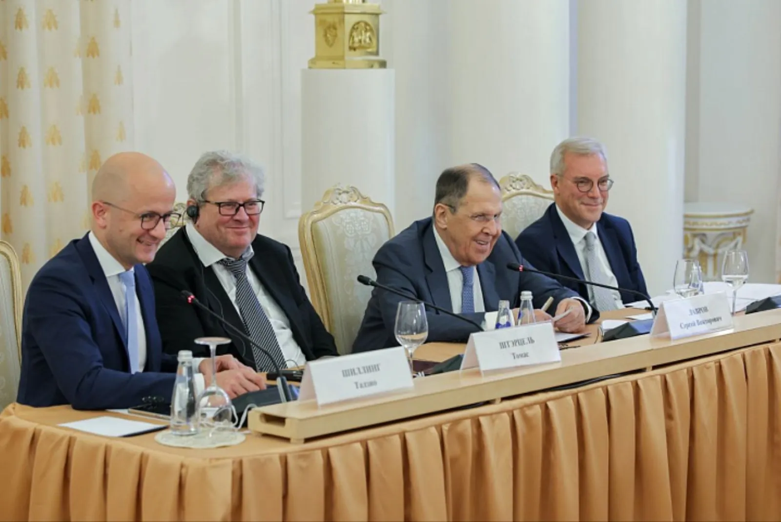 Vlasta-Consulting Participates in AEB Annual Meeting with Sergey Lavrov